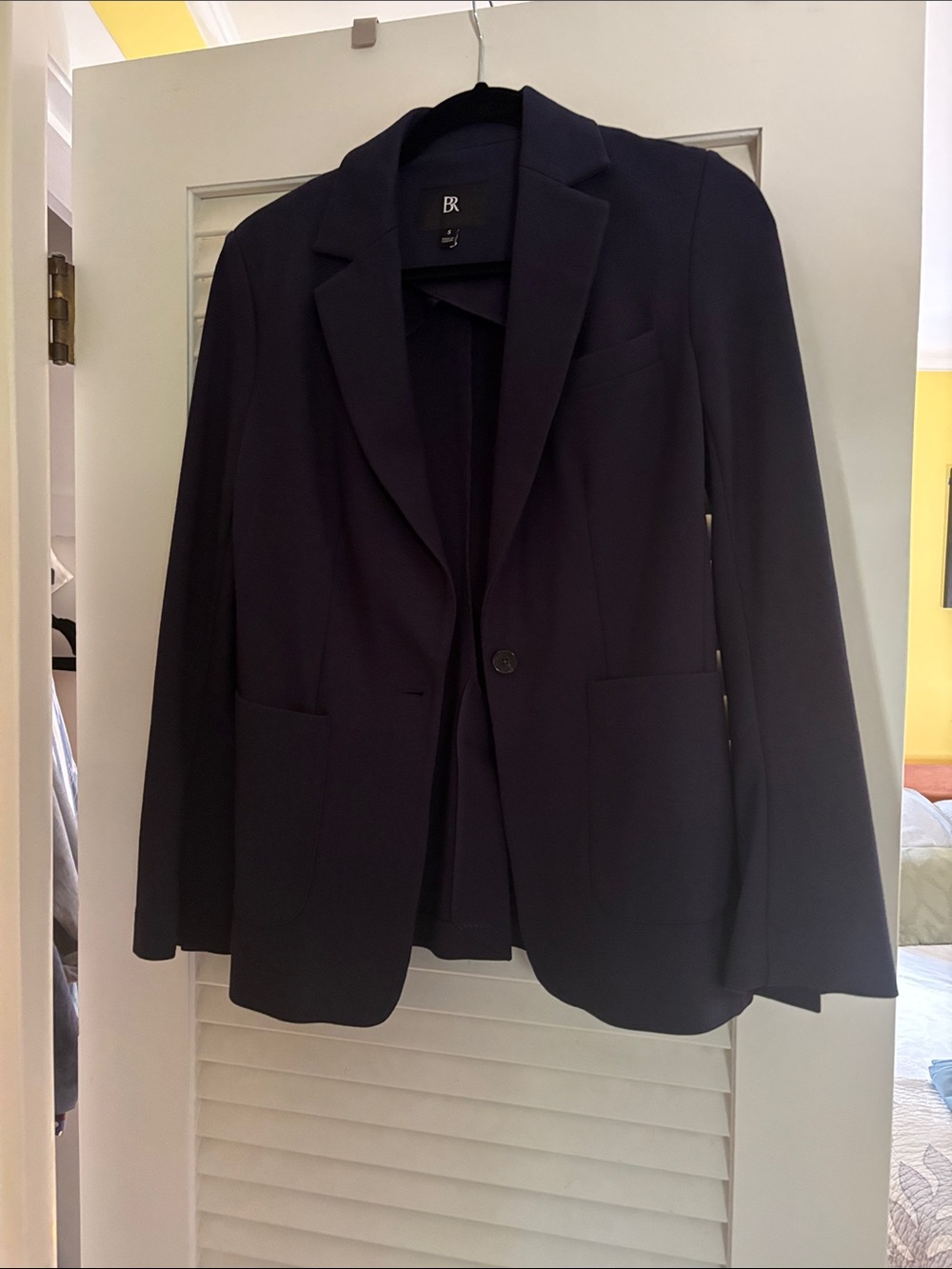 Banana Republic Dark Navy Single-Button Blazer- small